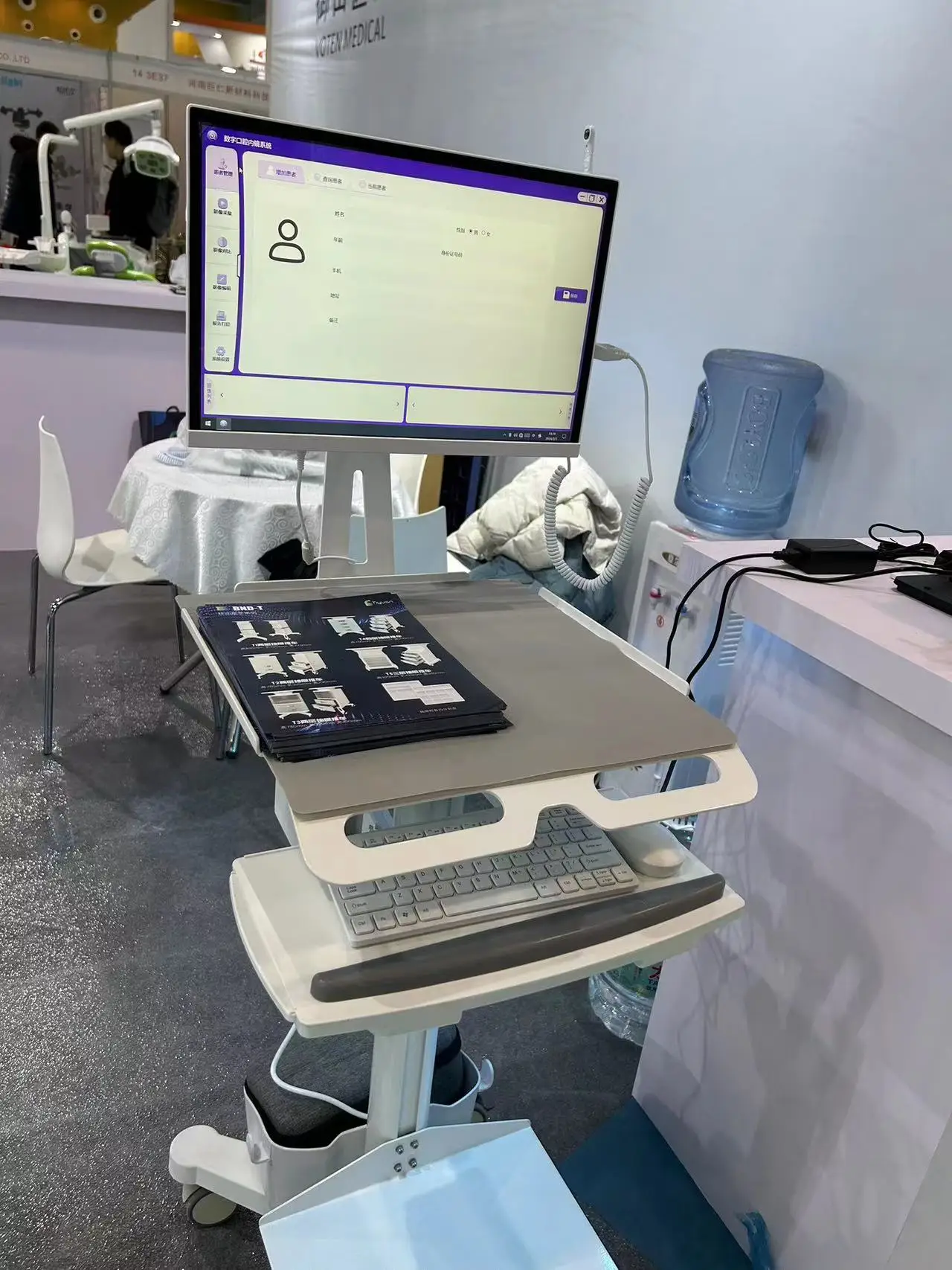High quality 24 Inches Computer type high resolution Intraoral Camera with Touch Screen WIFI Intra Oral Camera 6